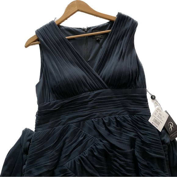 Adrianna Papell - Mermaid Dress NWT - Picture 4 of 5